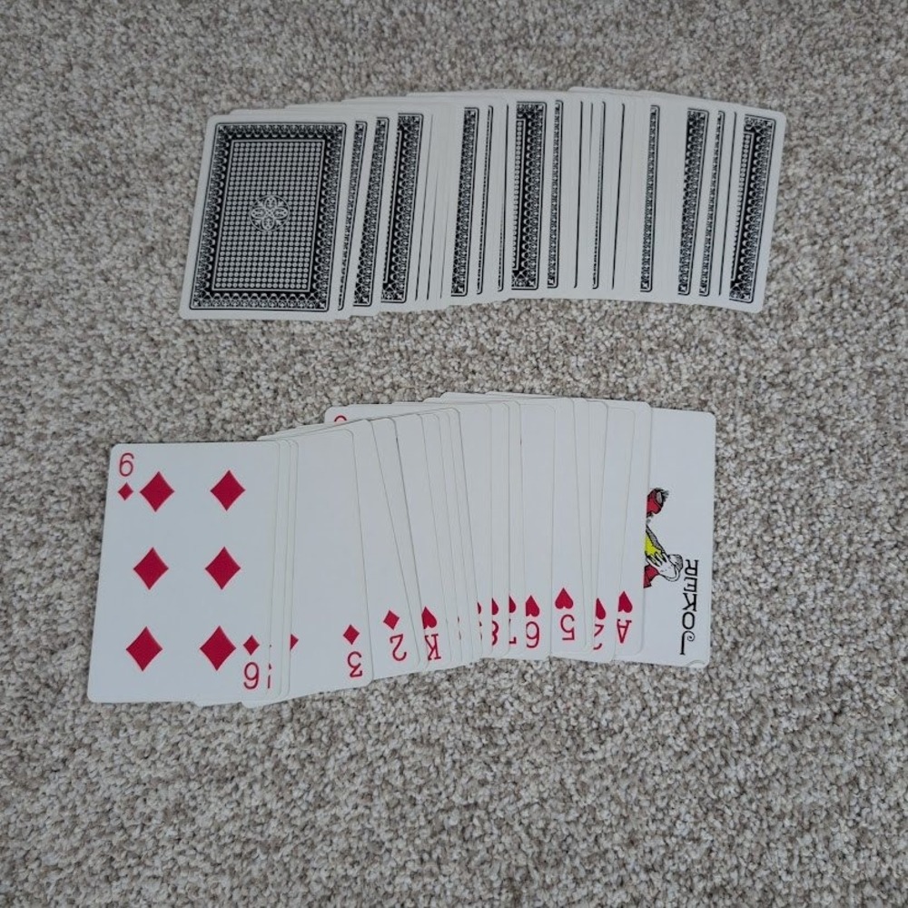 Jumbo Playing Cards Plastic Coated Deck Full Complete Poker Game Night - Picture 3 of 4